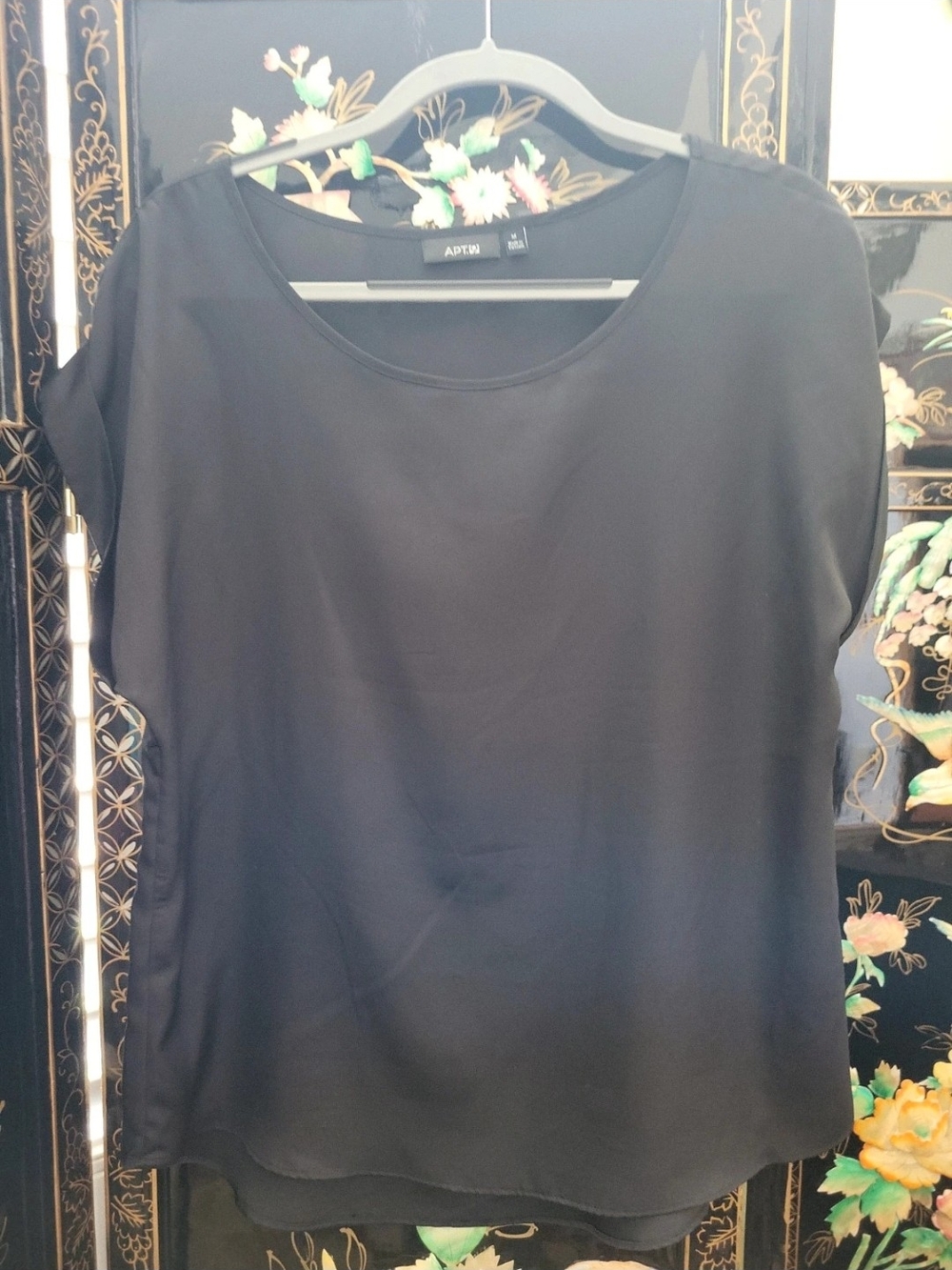 Apt. 9 Women's Black Short-Sleeve Scoop Neck Blouse
